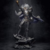 Chaque détail de l’armure raconte l’épopée de Berserk.