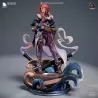 La reine des pirates de Bilgewater, figurine collector aux détails saisissants, chapeau emblématique et pose dynamique."