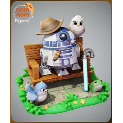 Le génie de cette pièce est dans les détails : la poignée du sabre laser servant de canne, les petits animaux adorables...