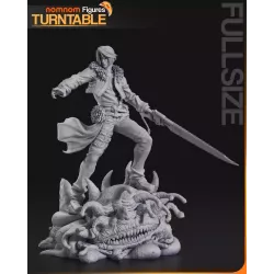 Base élégante en bois avec détails métalliques et éléments décoratifs en plumes blanches stylisées