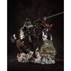Diorama en résine à peindre de Mikasa et Livaï Ackerman de L'Attaque des Titans (SNK)