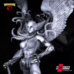 Cette vue  met en valeur leur envergure et la complexité de la sculpture, offrant une surface de peinture fascinante.