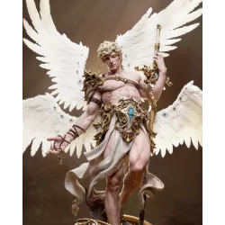 la force dans les détails. Admirez la musculature finement sculptée, l'armure de hanche ornementée et le chapelet