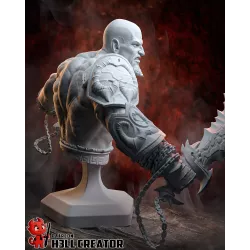 Vue arrière de la figurine, montrant le tatouage, le pagne de combat et le travail des chaînes.