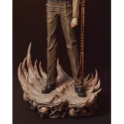 Light Yagami dans une pose iconique et théâtrale.
