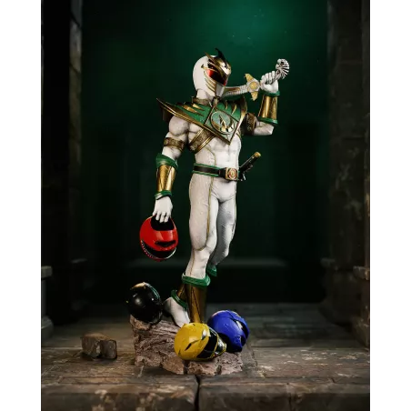 Lord Drakkon, le conquérant ultime, dans une pose digne d’un tyran légendaire.