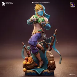 Link en tenue Gerudo, pose dynamique tenant deux melons et voile translucide bleu, détails dorés et expression déterminée.