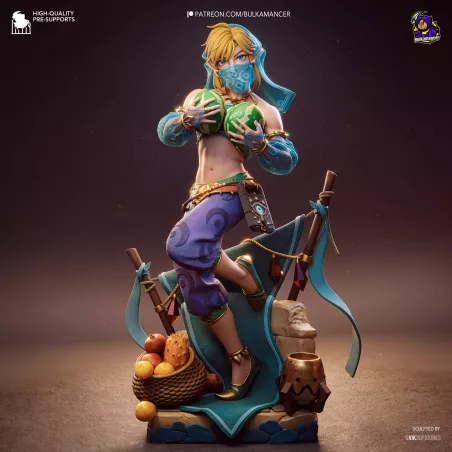 Link en tenue Gerudo, pose dynamique tenant deux melons et voile translucide bleu, détails dorés et expression déterminée.