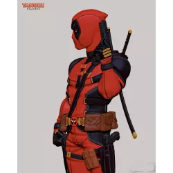 Profil de la figurine Deadpool : on distingue les volumes du costume, les fourreaux de katanas et les holsters