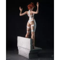 Leeloo représente l’élément qui dépasse les quatre forces naturelles : l’amour.