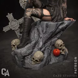 "Modèle, idole, et Kira... Misa Misa avait tout pour elle. Notre figurine résine capture chaque détail de son look iconique.