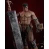 Version torse nu de Guts, révélant sa musculature marquée par les cicatrices et son redoutable bras artificiel.