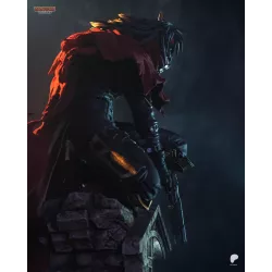 Zoom sur la cape déchirée de Vincent Valentine et son socle en ruines embrasées : un concentré de détails sculptés,