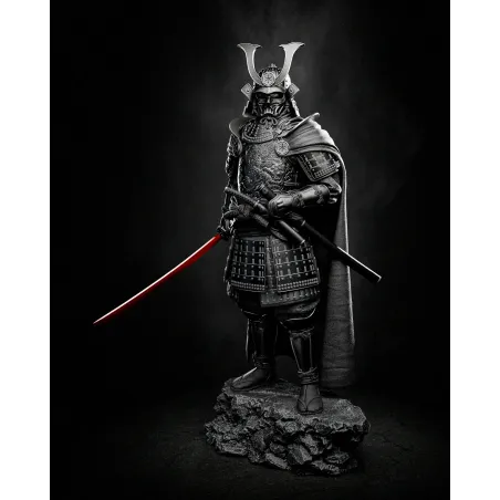 Figurine Darth Vader Samouraï résine à peindre – vue de face du casque kabuto et de l'armure