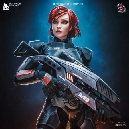 le visage déterminé du Commandant Shepard (FemShep) et les finitions de son armure N7. Un niveau de détail saisissant