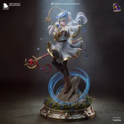 Vue globale de la figurine à l'échelle 1/8e, lévitant sur son socle rocheux avec ses effets de magie circulaires."