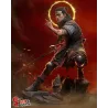 Une posture de combat tendue qui capture parfaitement la double nature, humaine et vampirique, du protagoniste.