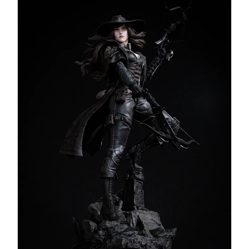 Prête pour la traque nocturne. Statuette complète de Valeria juchée sur son socle rocheux texturé.