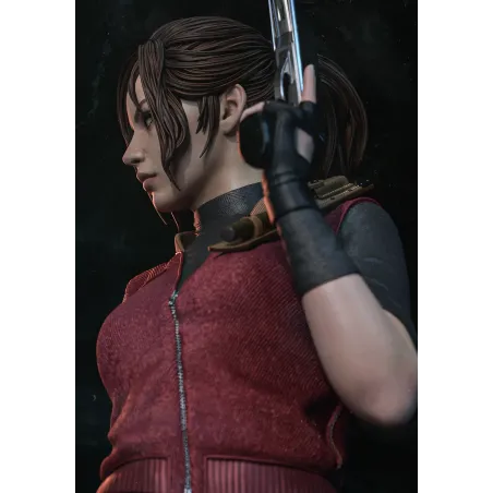 Claire Redfield en plein cœur de l'enfer urbain